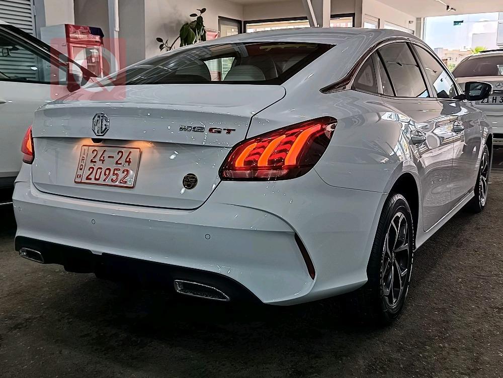 MG GT